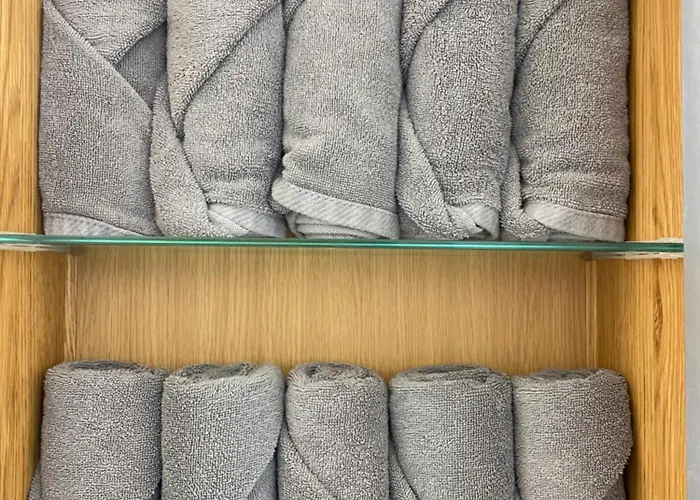 Gangnam Stn 1min #clean Cozy #business Trip #plastic Surgery #easy Access To Transportation